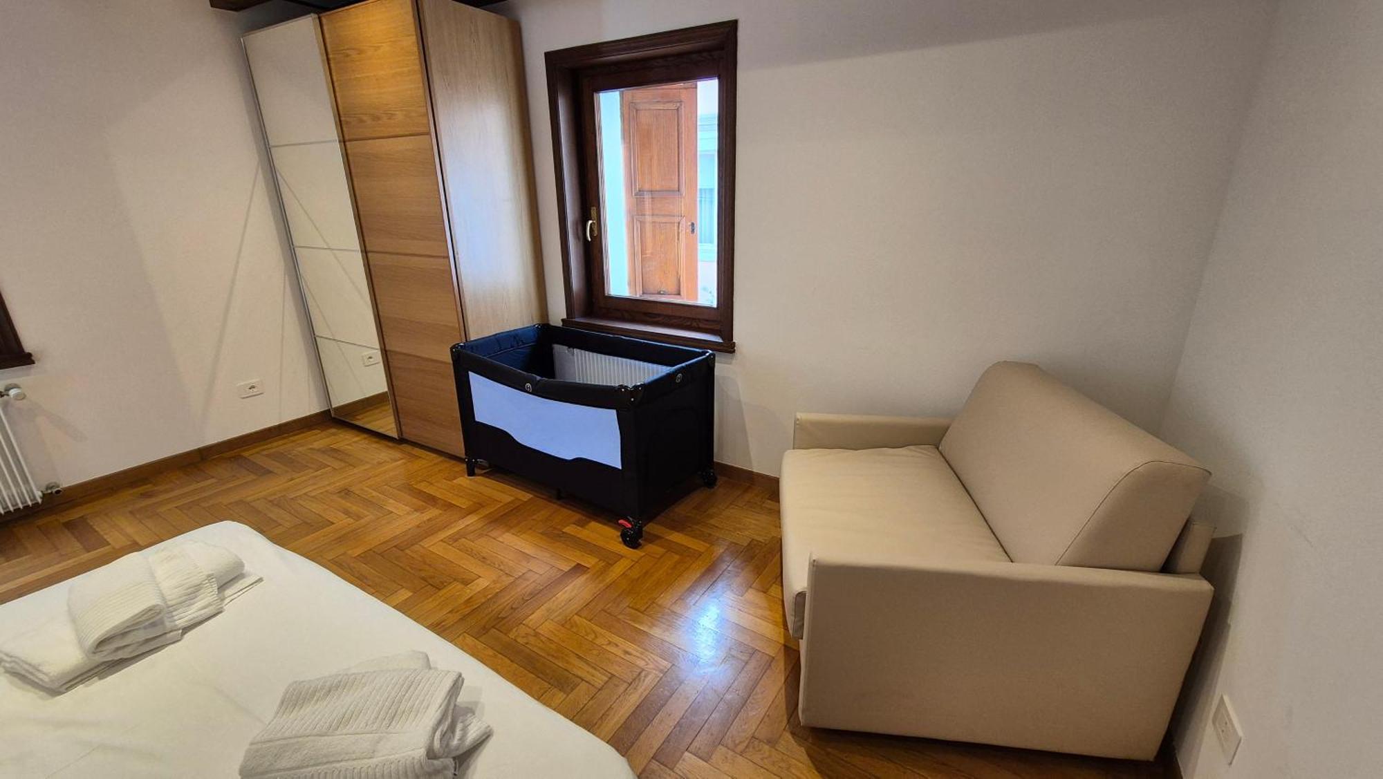 Villa Casa Via Del Sale Udine Esterno foto